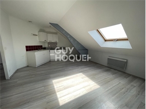 appartement à la location -   80240  ROISEL, surface 42,16 m2 location appartement - APR698203